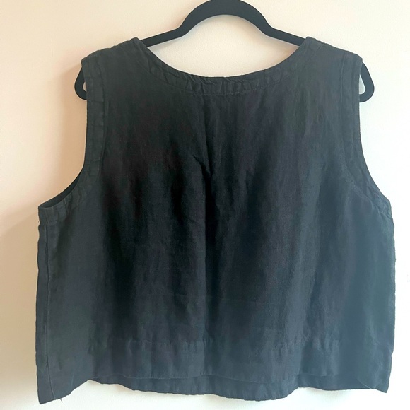 Linen tank - Picture 3 of 3